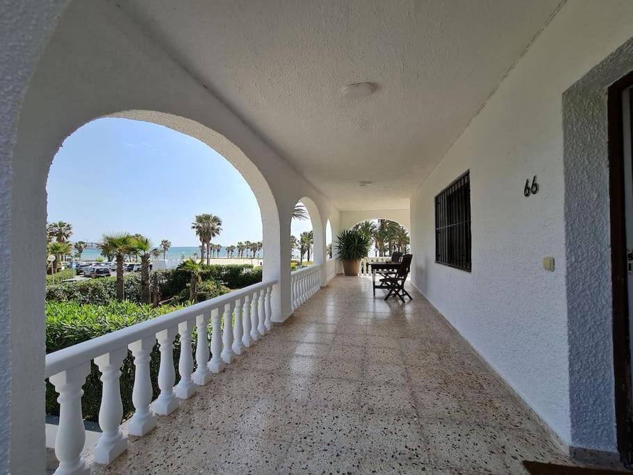 Villa On The Beach Playa Flamenca Oriola  Exterior foto